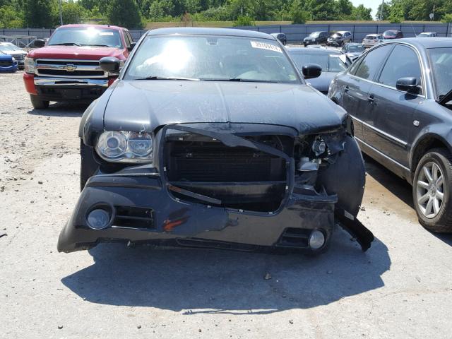 2C3KA63H17H869579 - 2007 CHRYSLER 300C BLACK photo 9