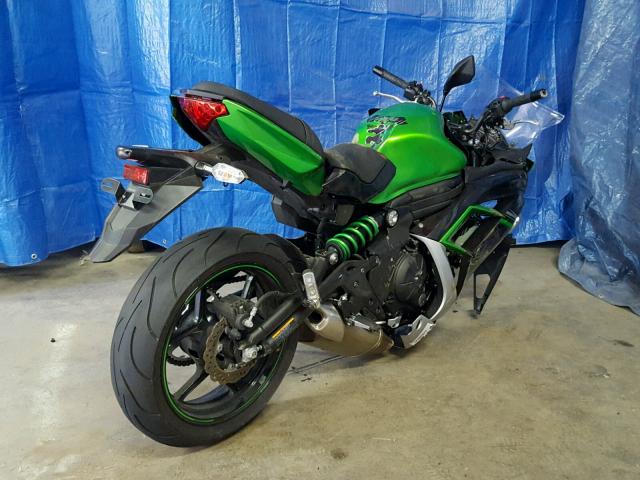 JKAEXEE11GDA22847 - 2016 KAWASAKI EX650 E GREEN photo 4