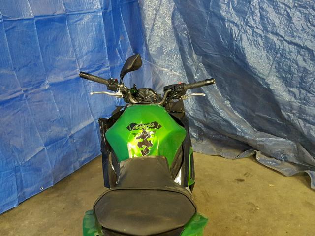 JKAEXEE11GDA22847 - 2016 KAWASAKI EX650 E GREEN photo 5