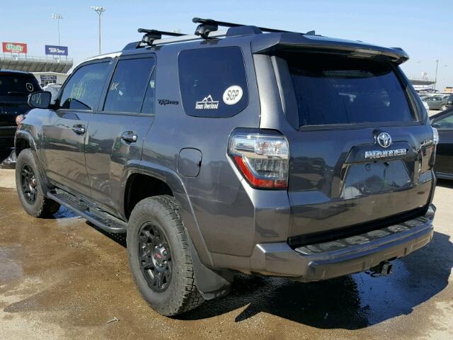 JTEBU5JR7G5359393 - 2016 TOYOTA 4RUNNER GRAY photo 3