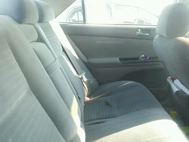 4T1BE32KX5U619758 - 2005 TOYOTA CAMRY LE ნაცრისფერი ფოტო 6