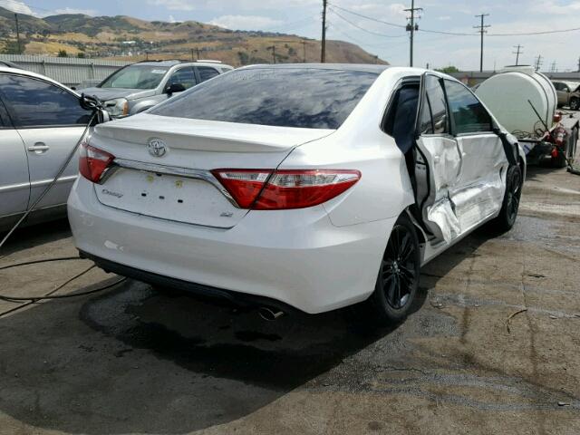 4T1BF1FK5HU449969 - 2017 TOYOTA CAMRY LE თეთრი ფოტო 4