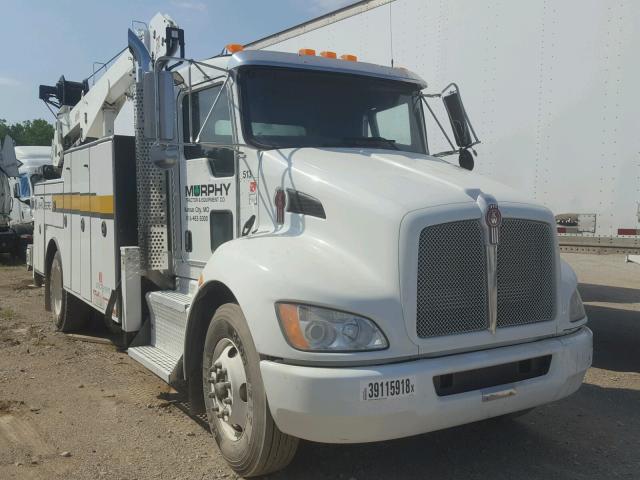 2NKHHN7XXDM385392 - 2013 KENWORTH CONSTRUCTI WHITE photo 1