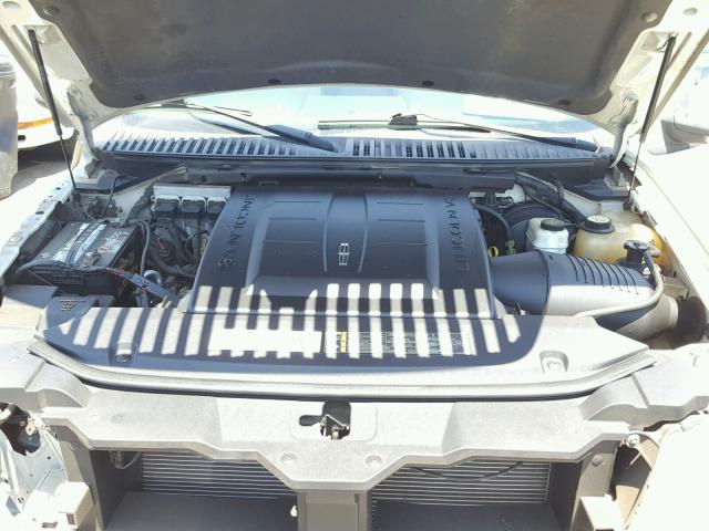 5LMFU28515LJ21712 - 2005 LINCOLN NAVIGATOR WHITE photo 7