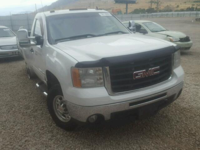 1GTHC24K57E539079 - 2007 GMC SIERRA C25 WHITE photo 1