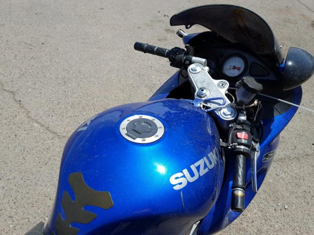 JS1VP52A212104185 - 2001 SUZUKI SV650 S BLUE photo 5