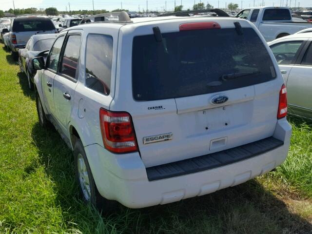 1FMCU0D73CKA49402 - 2012 FORD ESCAPE XLT WHITE photo 3