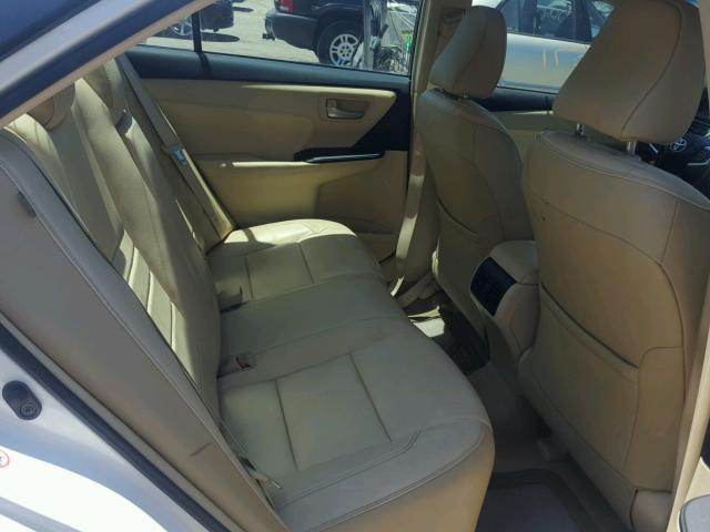 4T1BF1FK4FU012753 - 2015 TOYOTA CAMRY LE WHITE photo 6