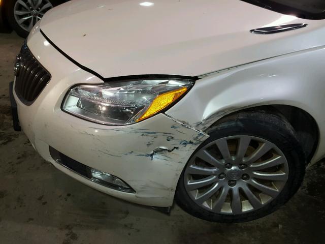 2G4GR5EK8C9138211 - 2012 BUICK REGAL CREAM photo 10