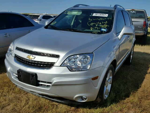 3GNAL3EK4ES618999 - 2014 CHEVROLET CAPTIVA SILVER photo 2