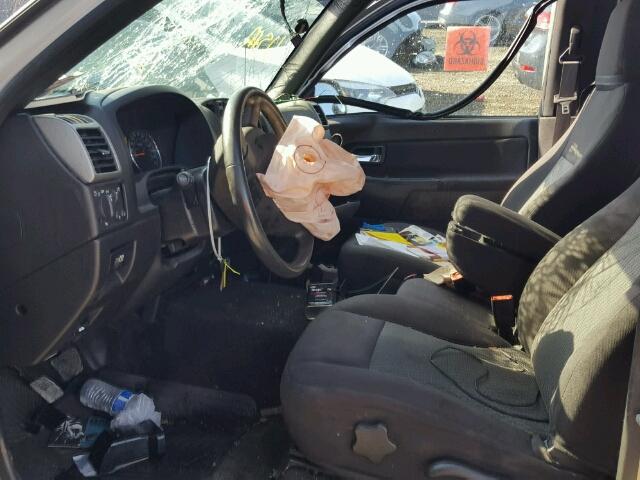 1GCJTCFE6B8119272 - 2011 CHEVROLET COLORADO L SILVER photo 5
