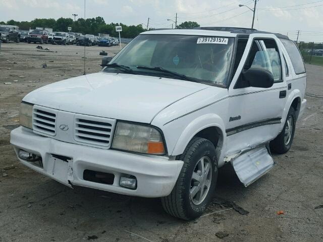 1GHDT13W0Y2242442 - 2000 OLDSMOBILE BRAVADA WHITE photo 2