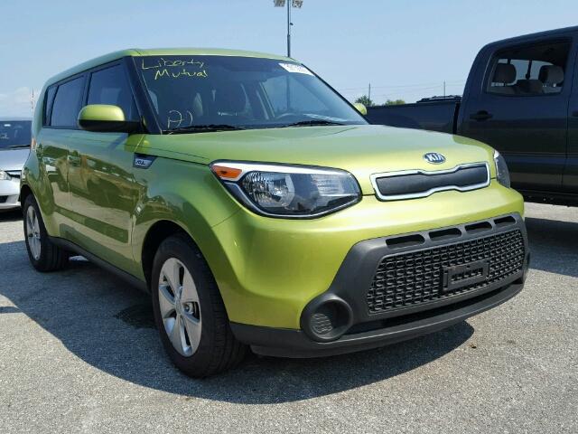 KNDJN2A28F7811482 - 2015 KIA SOUL GREEN photo 1