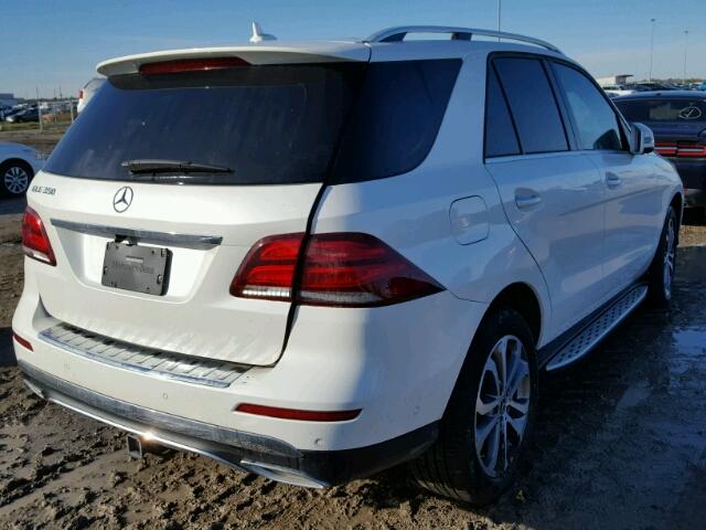 4JGDA5JBXHA982875 - 2017 MERCEDES-BENZ GLE WHITE photo 4