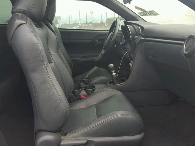 JTKJF5C72D3047956 - 2013 TOYOTA SCION TC 银色 照片 5