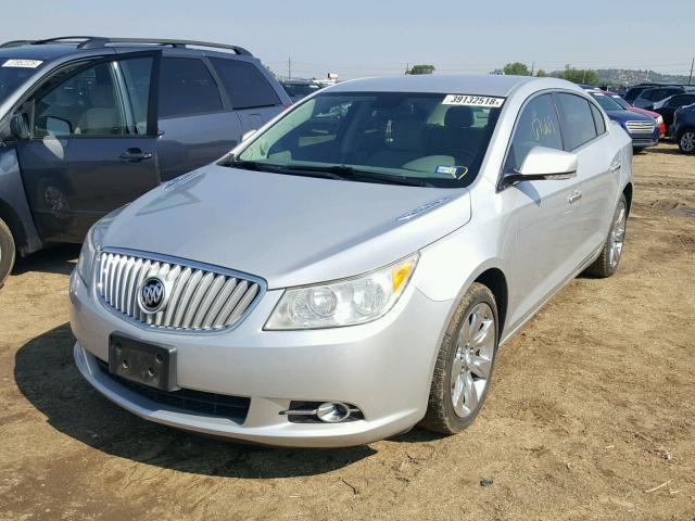 1G4GH5G3XCF199852 - 2012 BUICK LACROSSE P SILVER photo 2