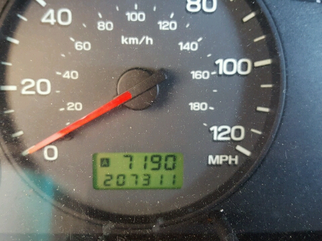 JF1SF65641H737914 - 2001 SUBARU FORESTER S Կարմիր լուսանկար 8