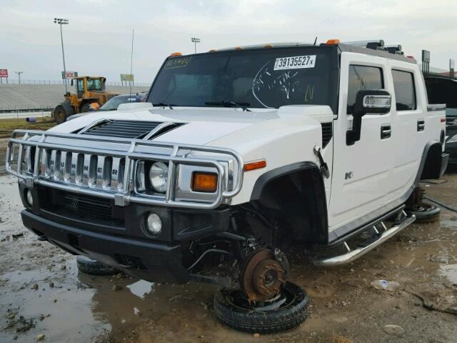 5GRGN22U36H110724 - 2006 HUMMER H2 SUT WHITE photo 2