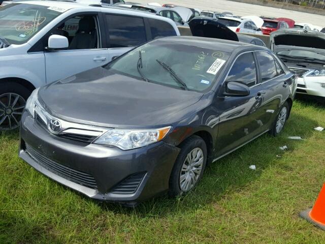 4T4BF1FK7CR263154 - 2012 TOYOTA CAMRY GRAY photo 2