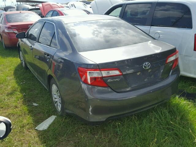 4T4BF1FK7CR263154 - 2012 TOYOTA CAMRY GRAY photo 3