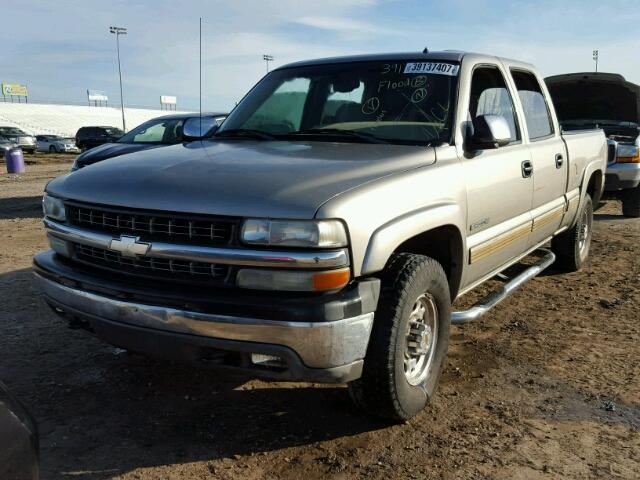 1GCGC13UX2F153267 - 2002 CHEVROLET SILVERADO GRAY photo 2