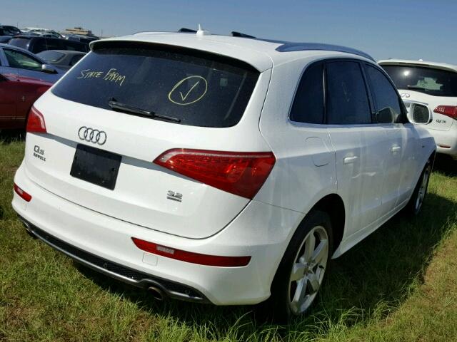 WA1DKAFP0BA089808 - 2011 AUDI Q5 WHITE photo 4