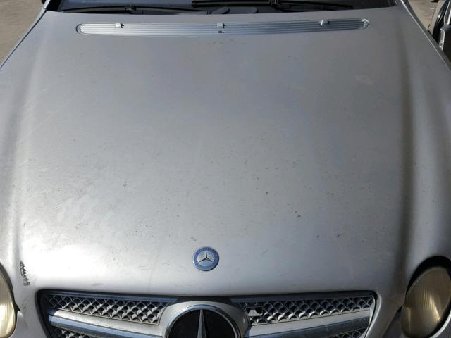 WDBPJ75J42A029261 - 2002 MERCEDES-BENZ CL 500 SILVER photo 7