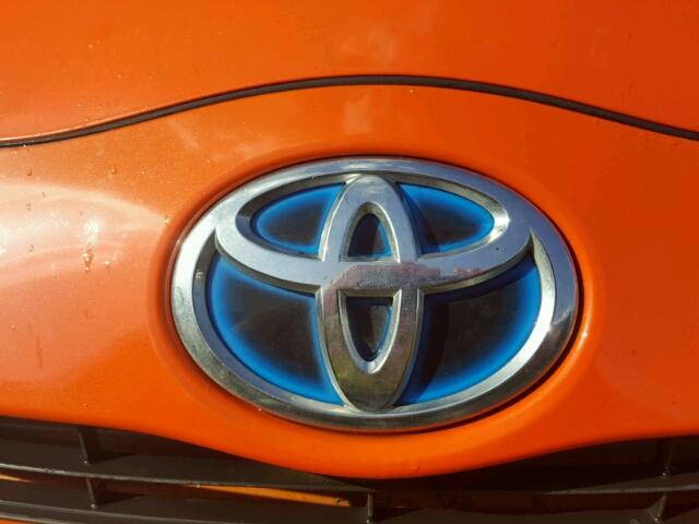 JTDKDTB31D1038519 - 2013 TOYOTA PRIUS C ORANGE photo 9