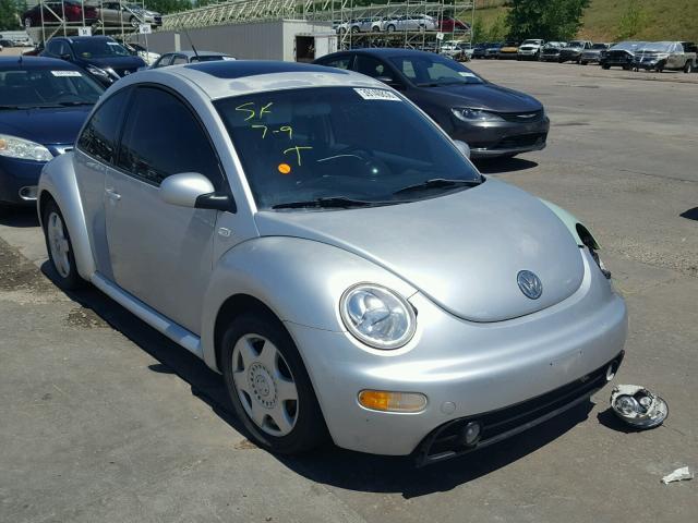 3VWCB21C21M455925 - 2001 VOLKSWAGEN NEW BEETLE 绿色 照片 1