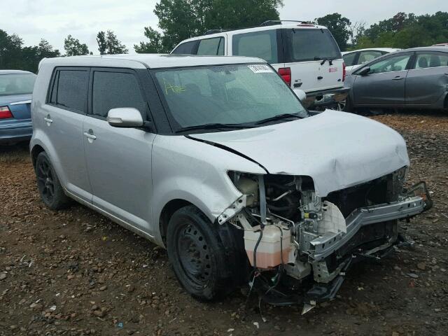 JTLZE4FE7FJ069102 - 2015 TOYOTA SCION XB SILVER photo 1