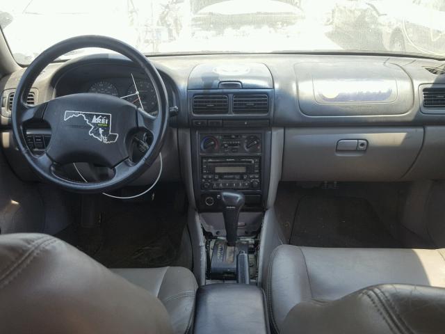 JF1SF65532H708333 - 2002 SUBARU FORESTER S 白色 照片 9