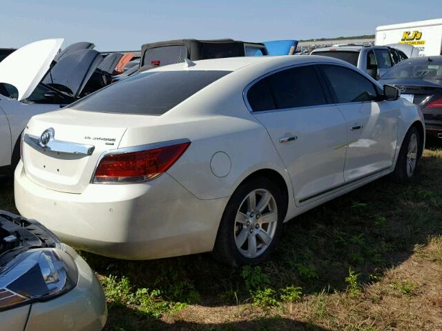 1G4GC5EG5AF231852 - 2010 BUICK LACROSSE WHITE photo 4