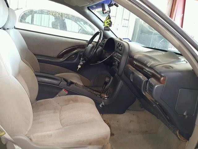 2G1WW12M7W9296592 - 1998 CHEVROLET MONTE CARL 白色 照片 5