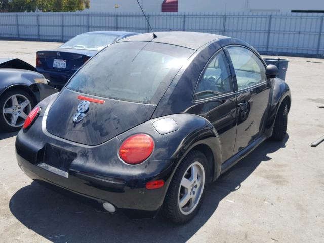 3VWBB61C5WM030080 - 1998 VOLKSWAGEN NEW BEETLE Qara foto 4
