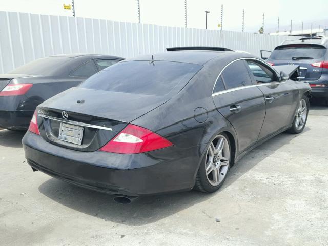 WDDDJ75X16A063159 - 2006 MERCEDES-BENZ CLS 500C BLACK photo 4