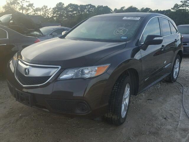 5J8TB3H3XFL009031 - 2015 ACURA RDX BROWN photo 2