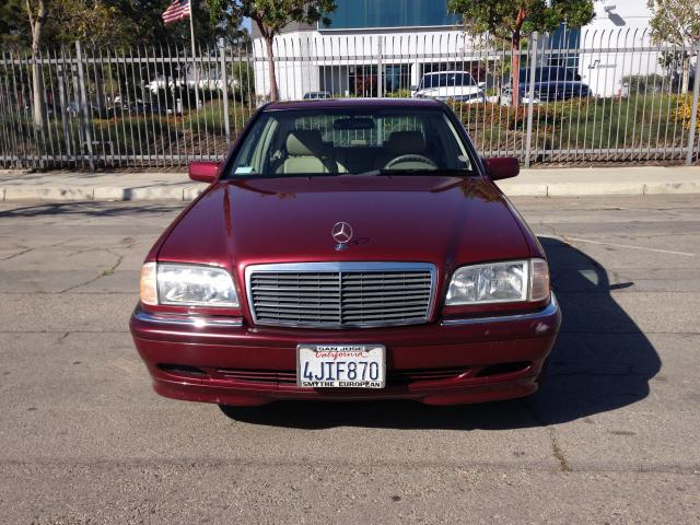 WDBHA29G0YA818957 - 2000 MERCEDES-BENZ C 280 RED photo 2