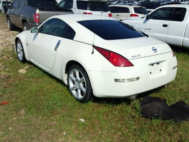 JN1AZ34D55M607569 - 2005 NISSAN 350Z COUPE WHITE photo 3