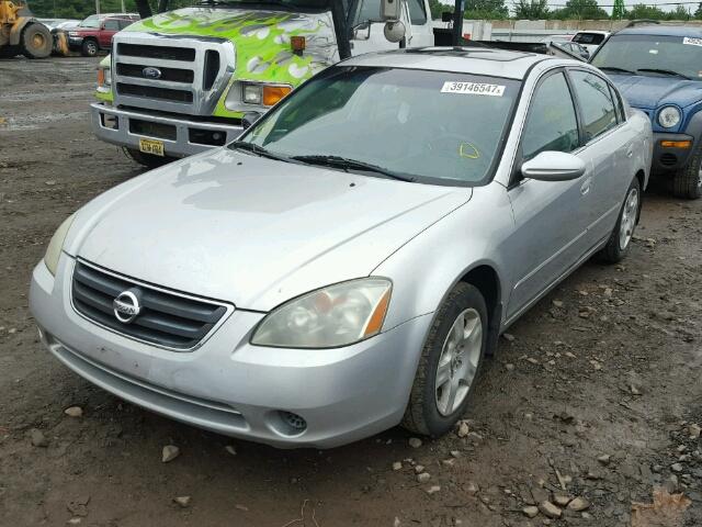 1N4AL11D53C220889 - 2003 NISSAN ALTIMA BAS SILVER photo 2