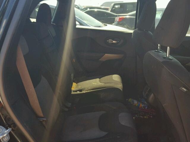 1C4PJLAB4HW586398 - 2017 JEEP CHEROKEE BLACK photo 6