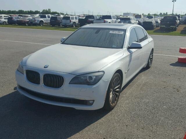 WBAKB4C50CC576687 - 2012 BMW 740 LI WHITE photo 2