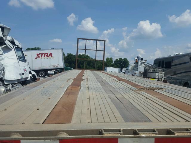 1UYFS24841A460212 - 2001 UTILITY TRAILER SILVER photo 5