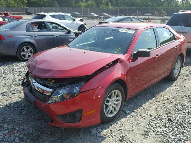 3FAHP0GA2CR429809 - 2012 FORD FUSION S RED photo 2