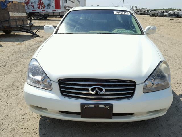 JNKBF01A02M006423 - 2002 INFINITI Q45 WHITE photo 9