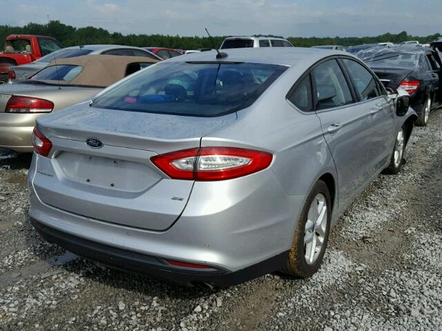 1FA6P0H73E5393869 - 2014 FORD FUSION SILVER photo 4