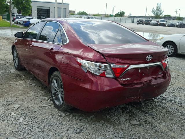4T1BF1FKXFU936310 - 2015 TOYOTA CAMRY LE RED photo 3
