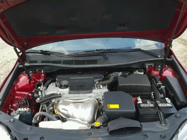 4T1BF1FKXFU936310 - 2015 TOYOTA CAMRY LE RED photo 7