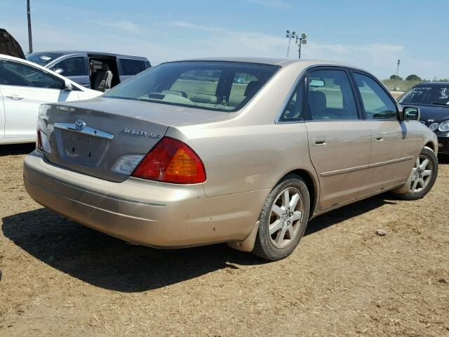 4T1BF28B61U125650 - 2001 TOYOTA AVALON TAN photo 4