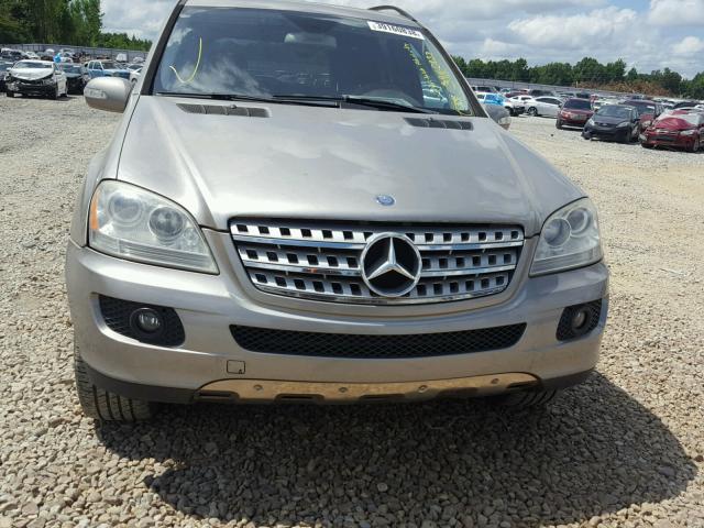 4JGBB75E66A088244 - 2006 MERCEDES-BENZ ML 500 TAN photo 9