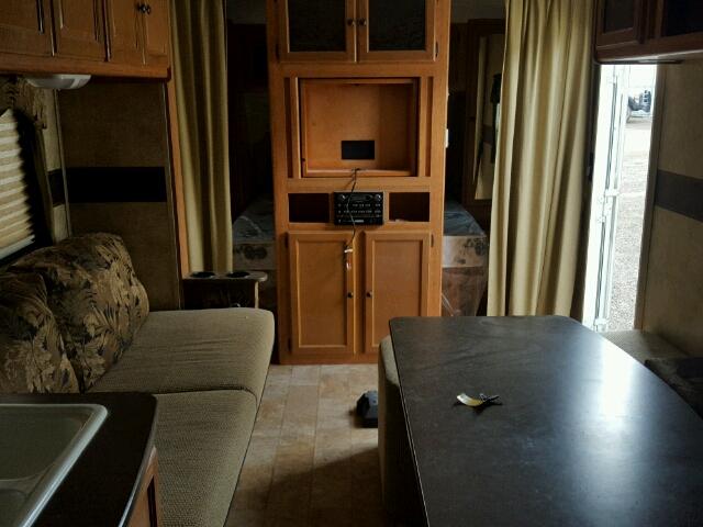 4YDT3002896411627 - 2009 KEYSTONE PASSPORT 白色 照片 8